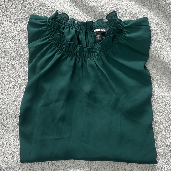 Pre loved, Women’s Express short-sleeve blouse, emerald colour - great condition - Picture 4 of 6